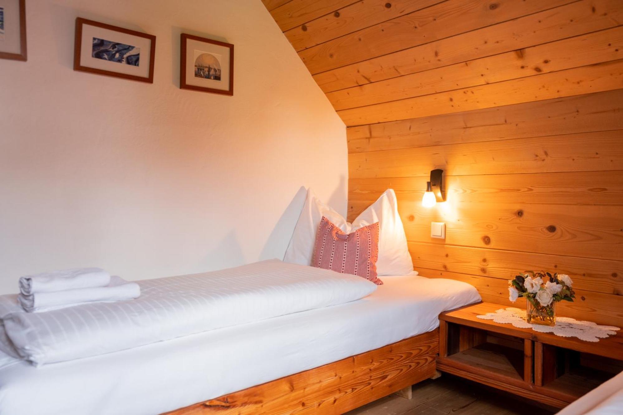 St Martin Chalets 상트미카엘임룽가우 외부 사진